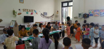 Các bé trường Mầm non Đồng Mai được khám sức khỏe đầu năm học 2023-2024